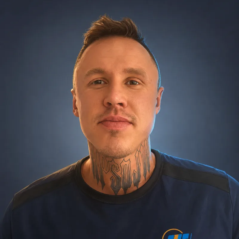 Porträt von Mateusz Skrzypczak im Bergkonn-Shirt